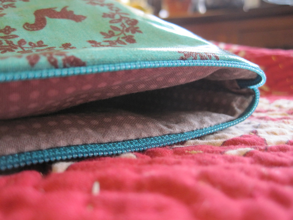 zippered pouch interior