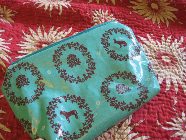 zippered pouch